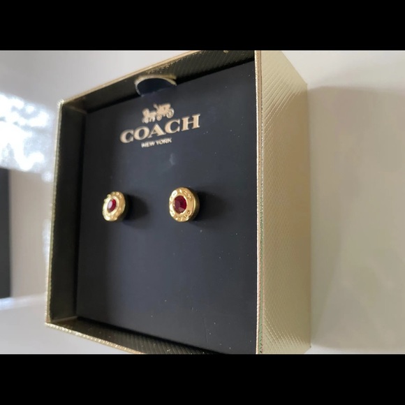 NWT Coach Open Circle Stone Earrings 54516 Red/Gold - Picture 5 of 7